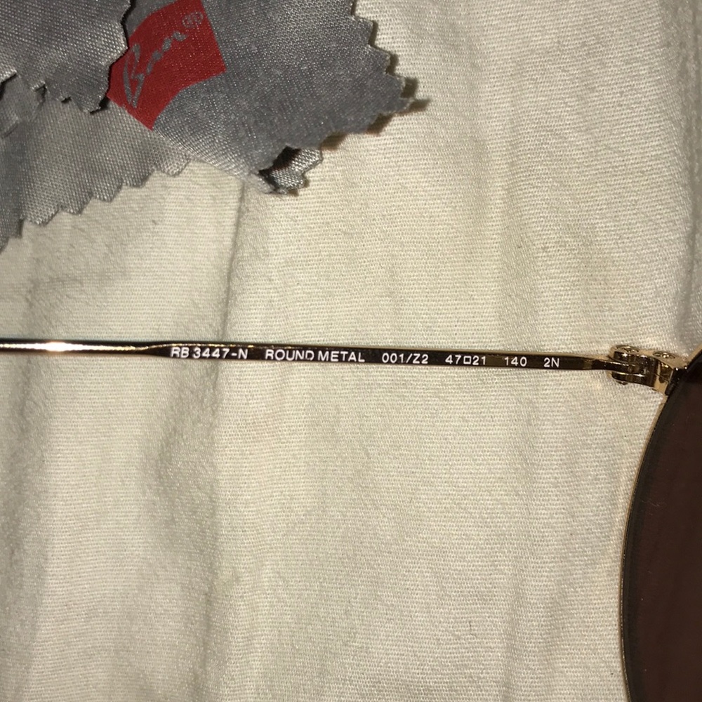 Authentic Pink Round Ray-Bans - Picture 3 of 4